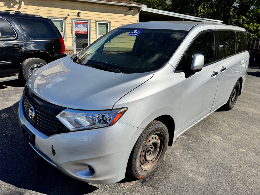 2015 Nissan Quest Image 2