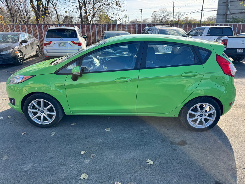 2015 Ford Fiesta Image 4