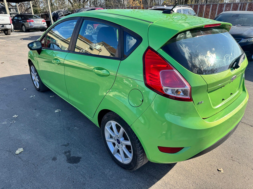 2015 Ford Fiesta Image 5