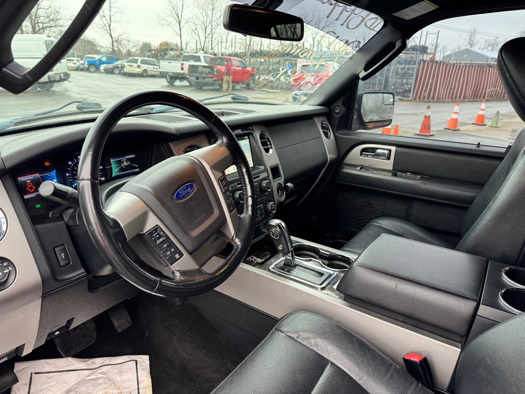2017 Ford Expedition Image 6