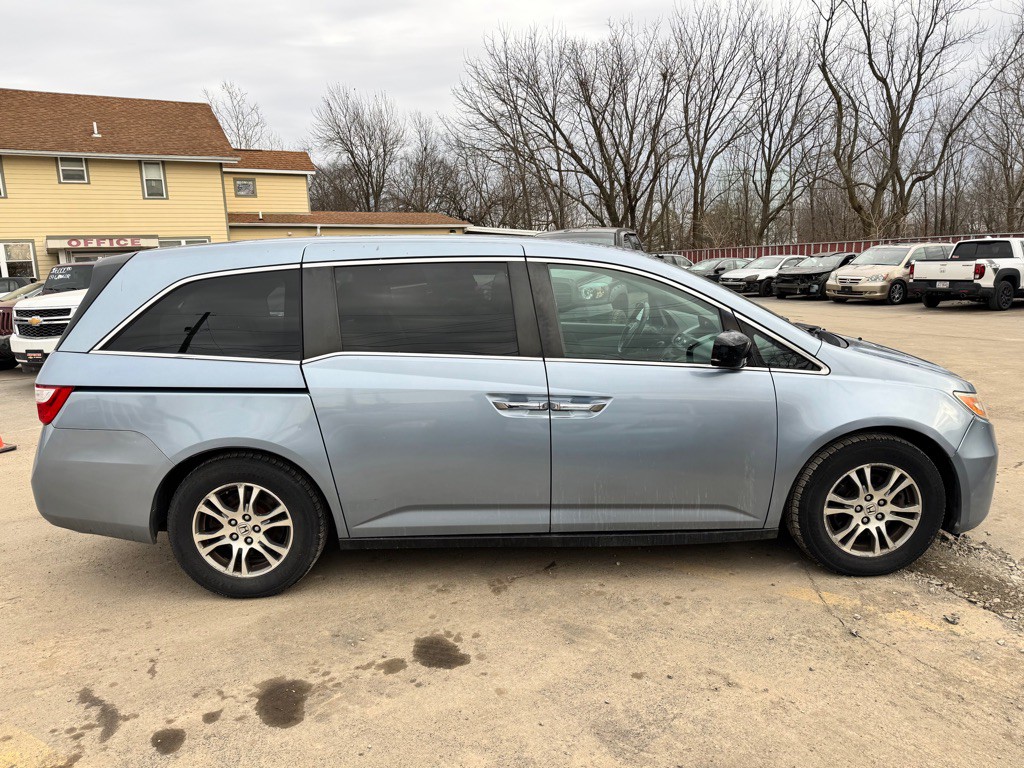 2013 Honda Odyssey Image 3