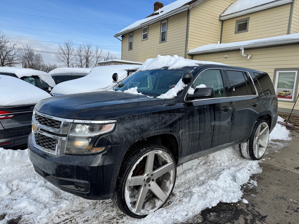 2015 Chevrolet Tahoe Image 2