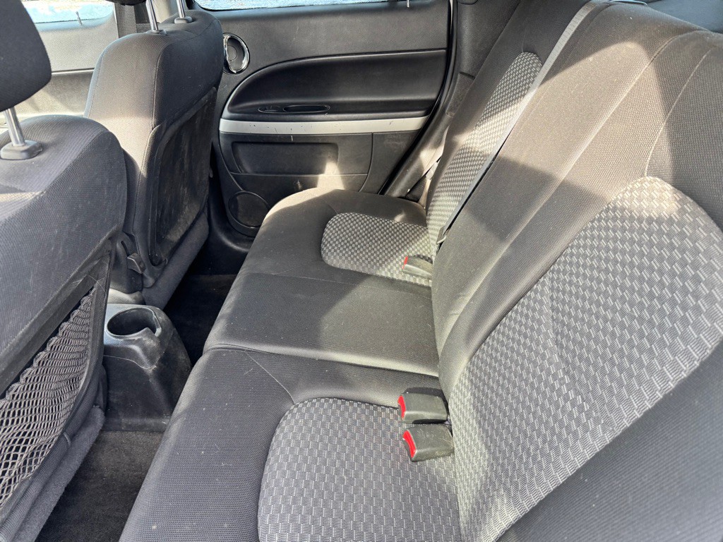 2010 Chevrolet HHR Image 9