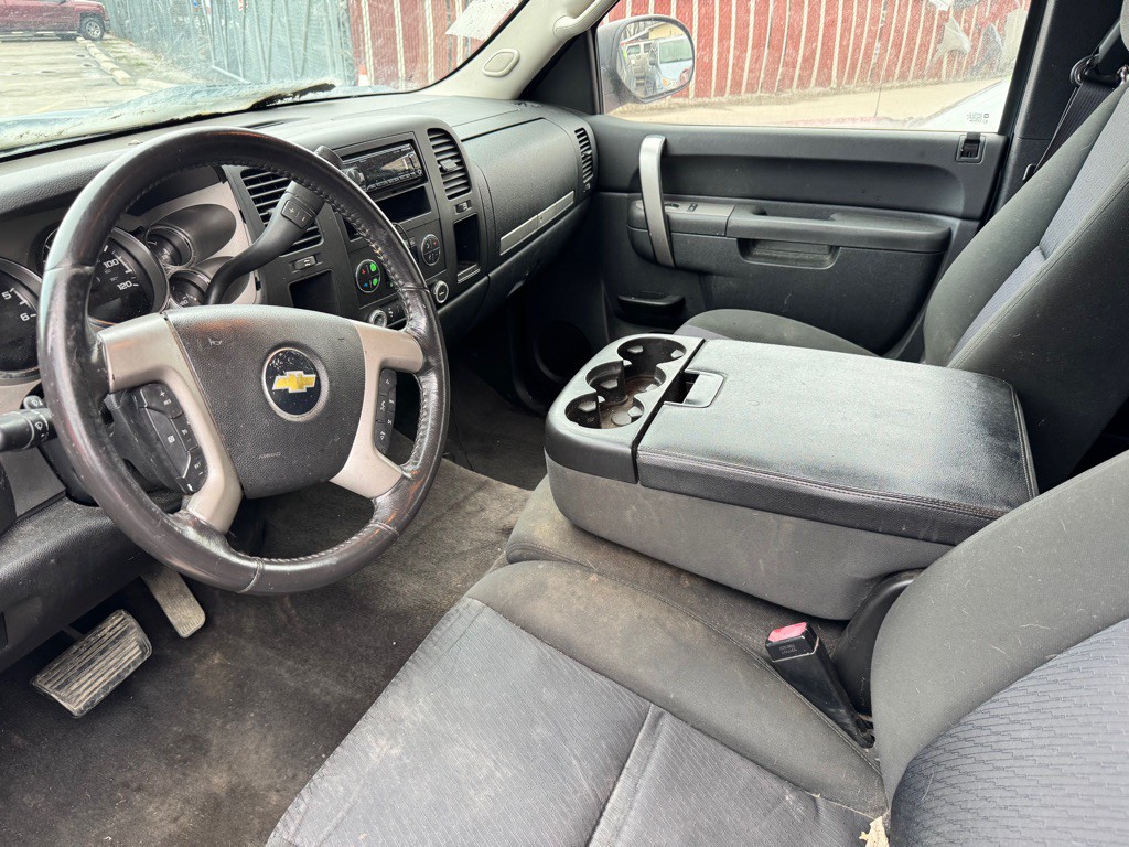 2011 Chevrolet Silverado 1500 Image 5