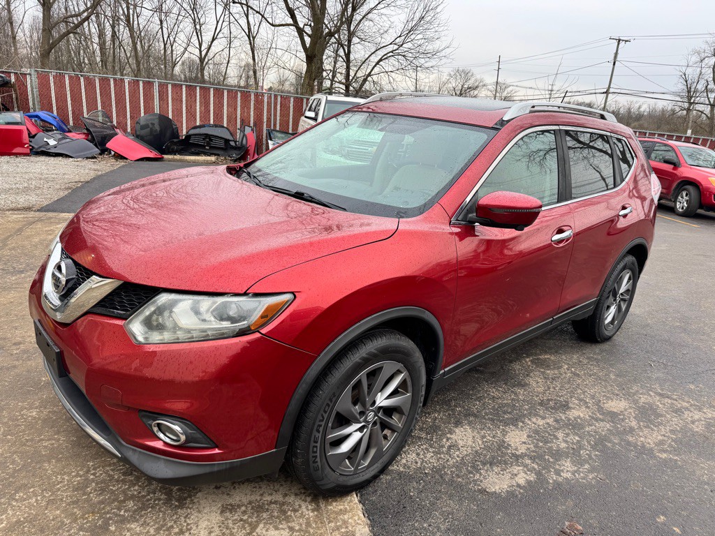 2016 Nissan Rogue Image 2