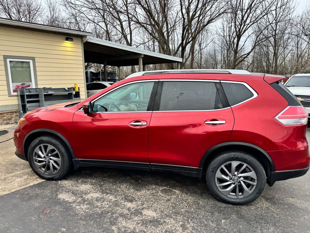 2016 Nissan Rogue Image 3