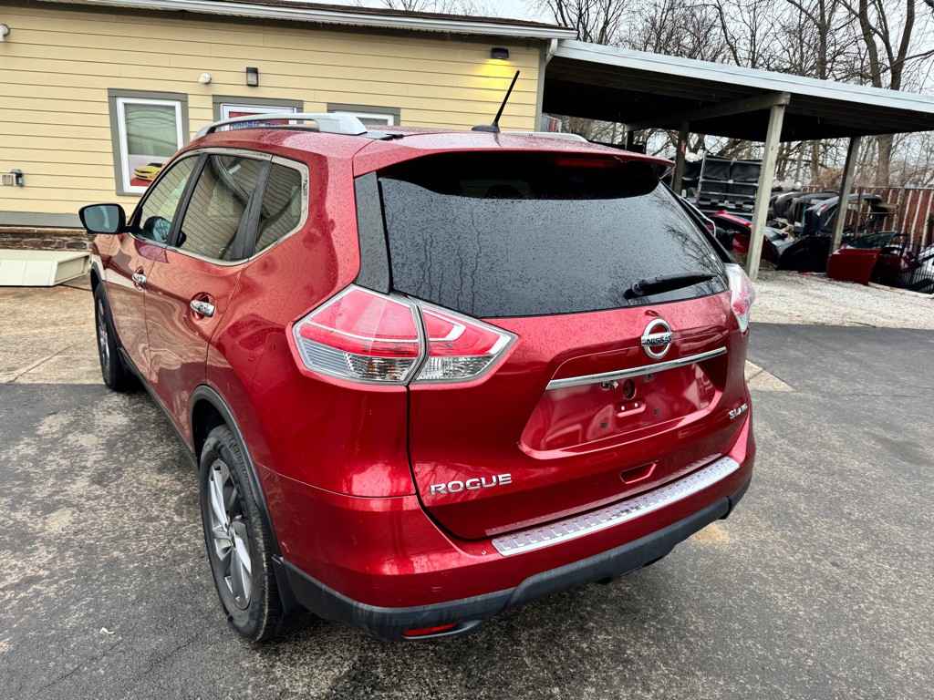 2016 Nissan Rogue Image 6