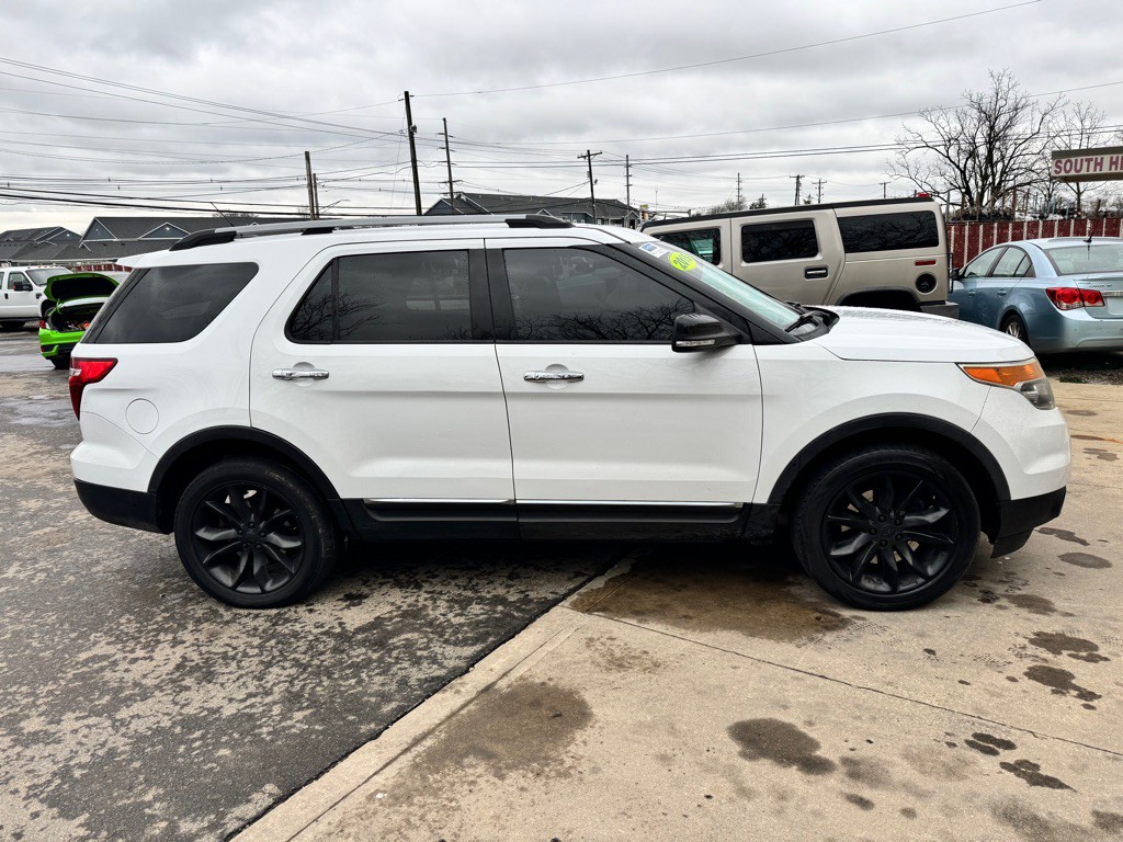 2015 Ford Explorer Image 3