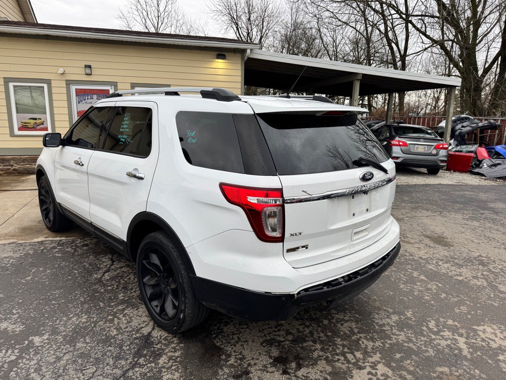 2015 Ford Explorer Image 5