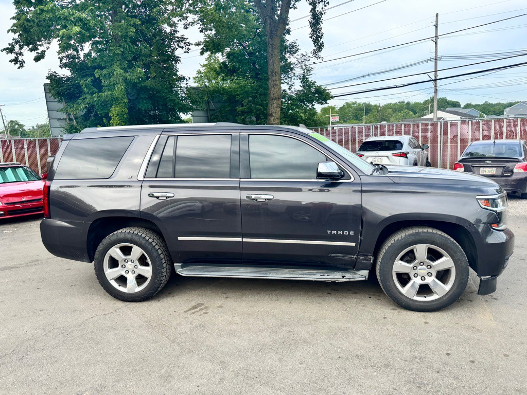 2016 Chevrolet Tahoe Image 4
