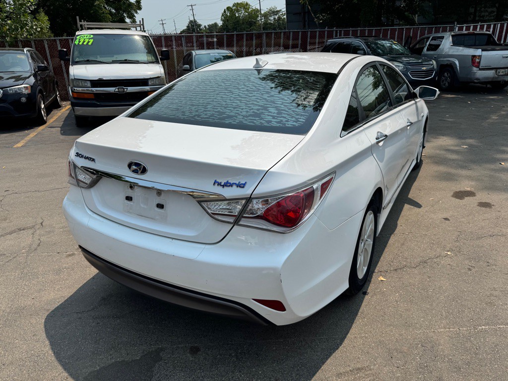 2015 Hyundai Sonata Image 6