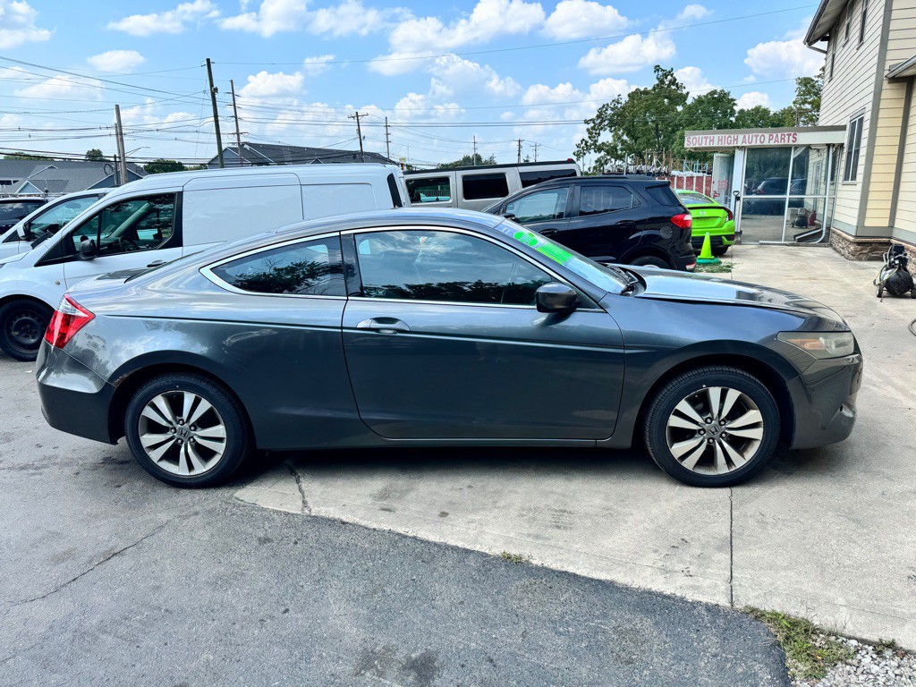 2010 Honda Accord Image 3