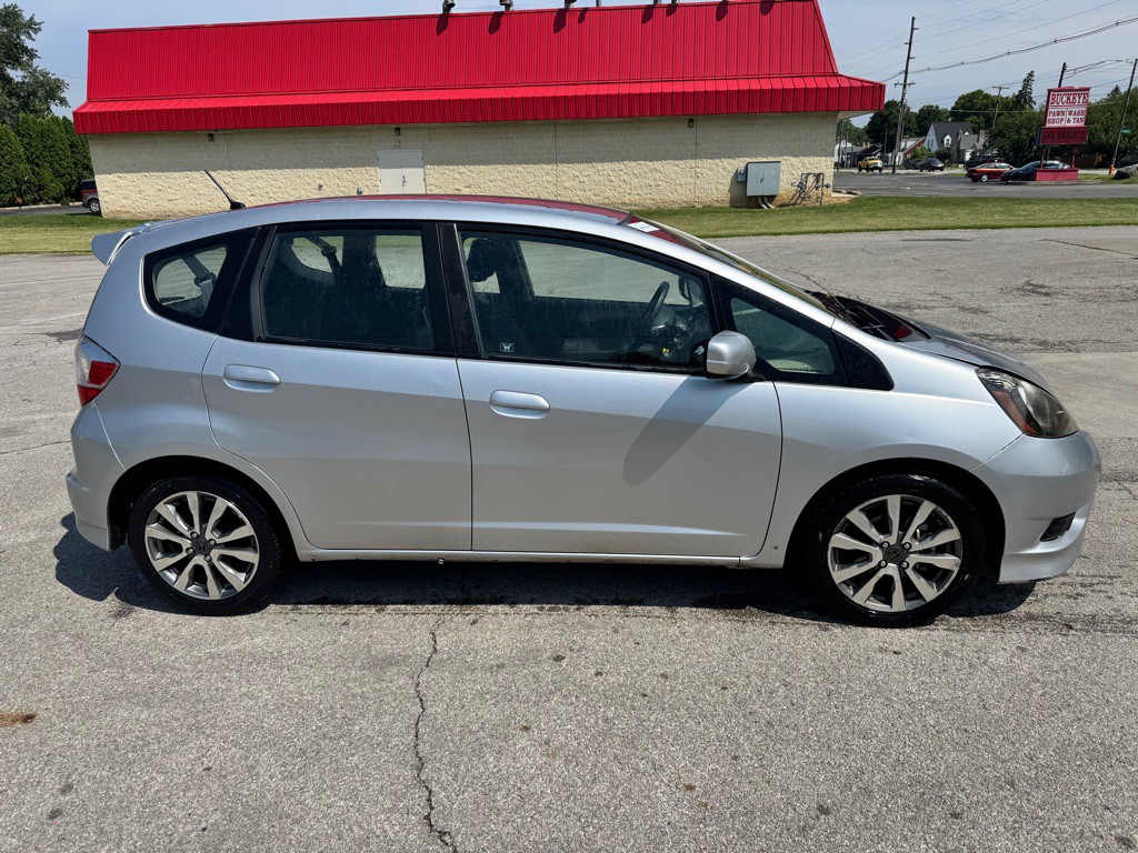 2013 Honda Fit Image 4