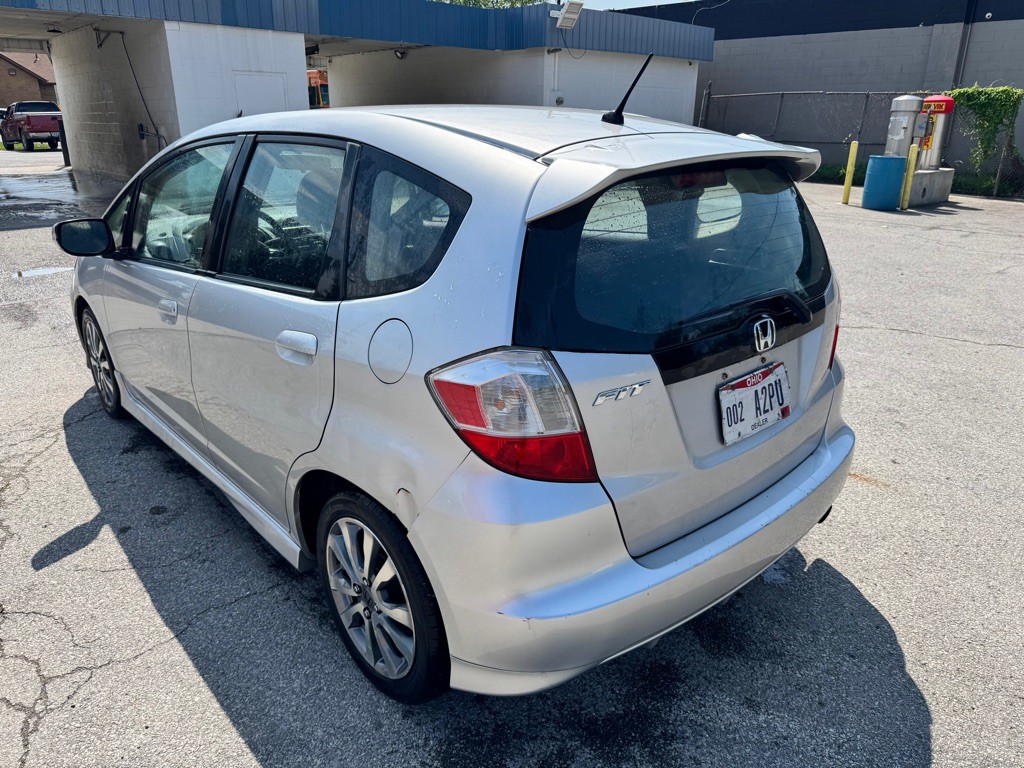 2013 Honda Fit Image 5