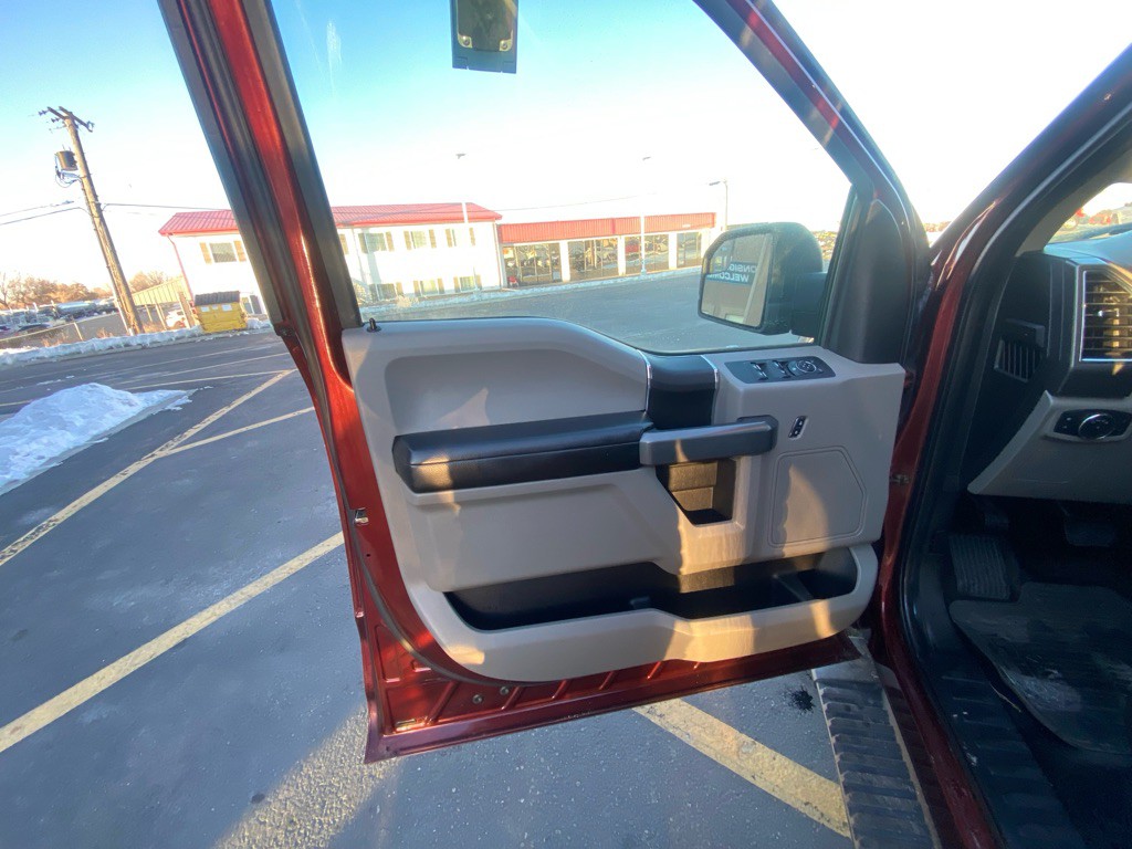 2016 Ford F-150 Image 5