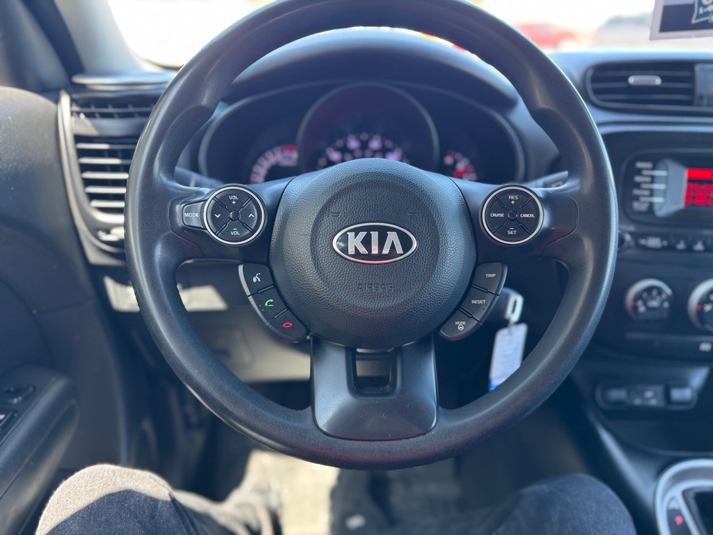 2016 Kia Soul Image 6