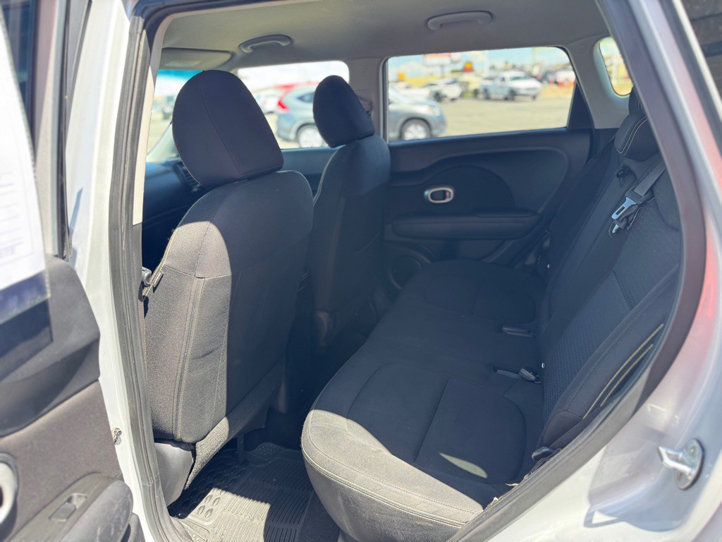 2016 Kia Soul Image 14