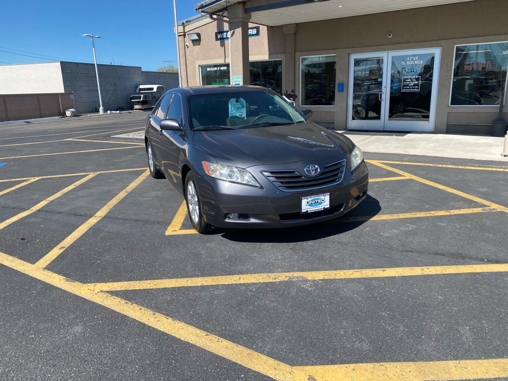 2009 Toyota Camry Image 2