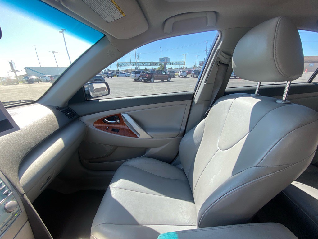 2009 Toyota Camry Image 14