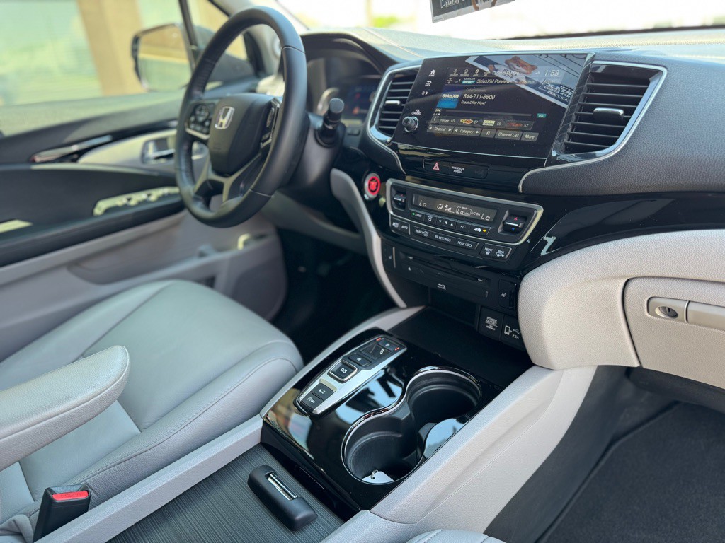 2020 Honda Pilot Image 8