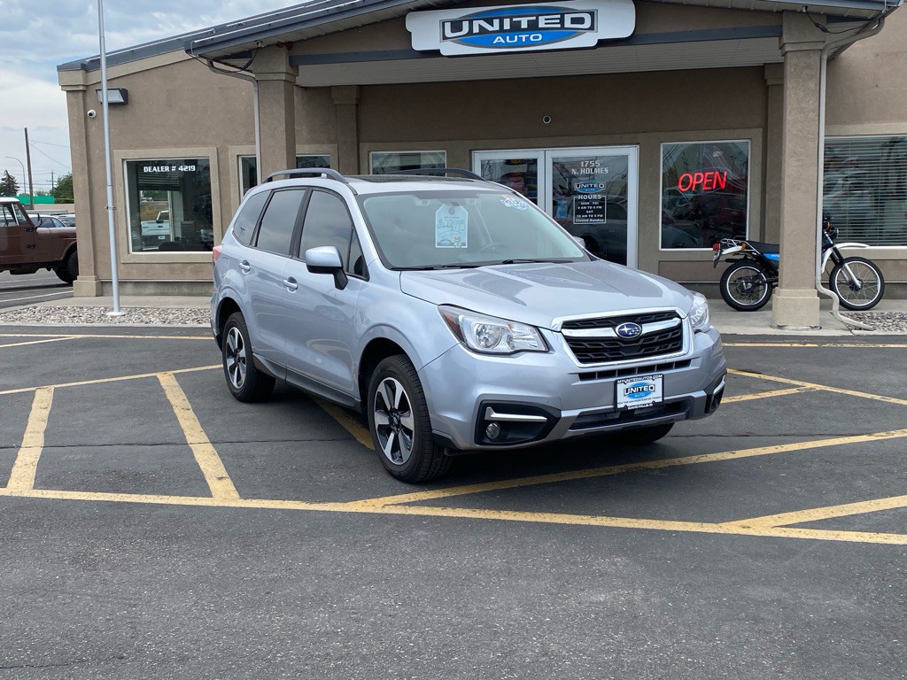 2017 Subaru Forester Image 2