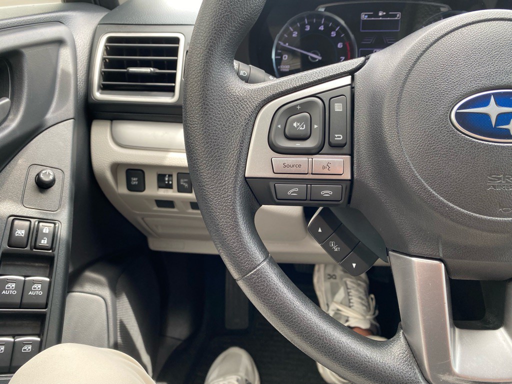 2017 Subaru Forester Image 10