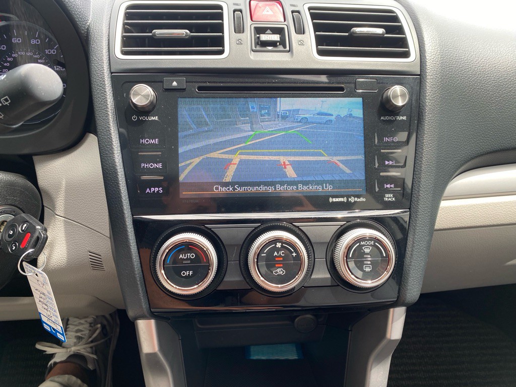 2017 Subaru Forester Image 16