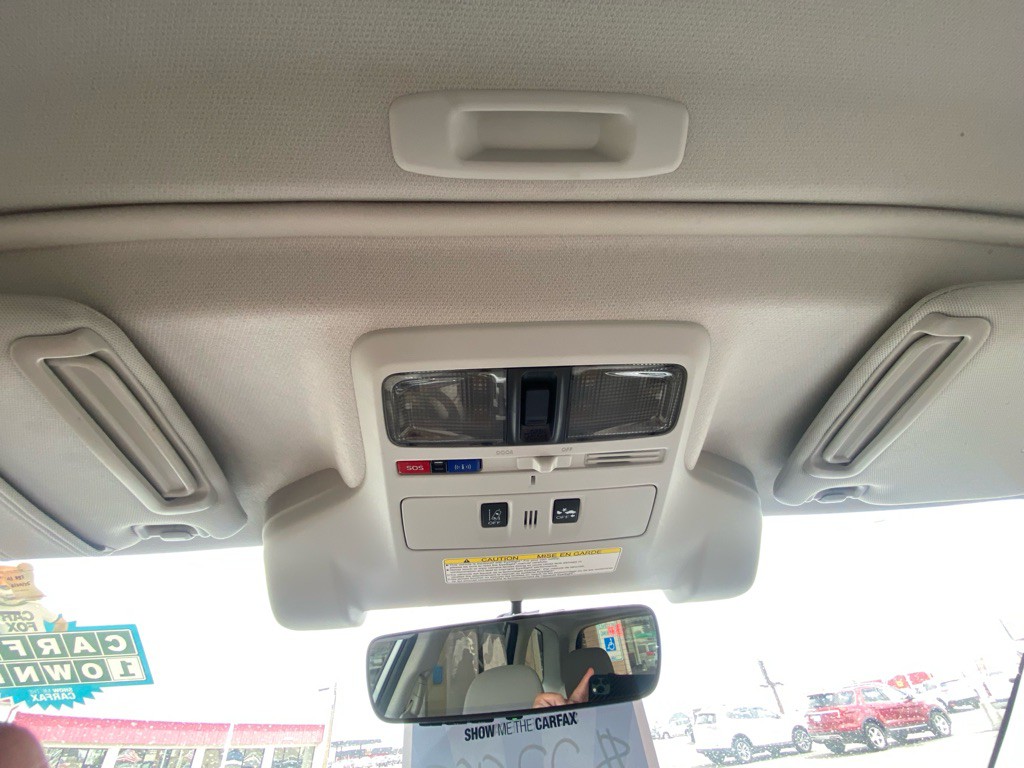 2017 Subaru Forester Image 21