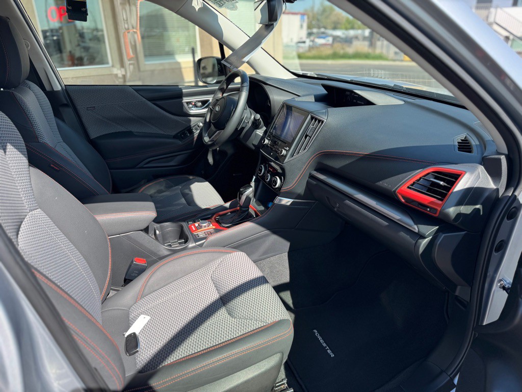 2021 Subaru Forester Image 14