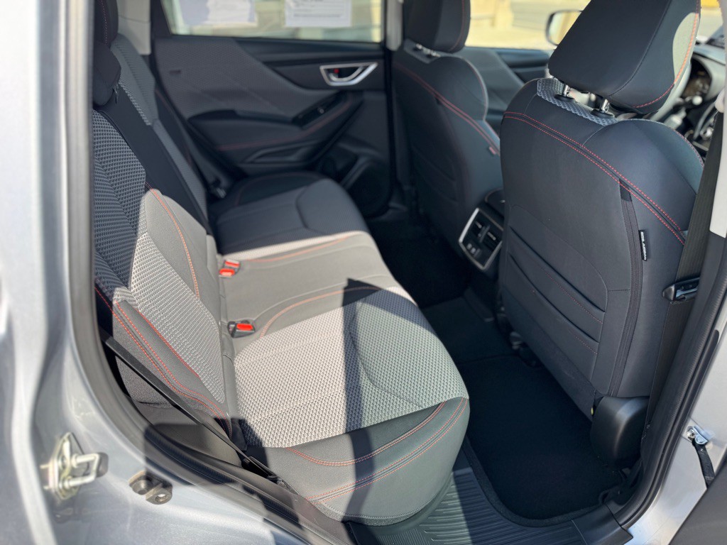 2021 Subaru Forester Image 15