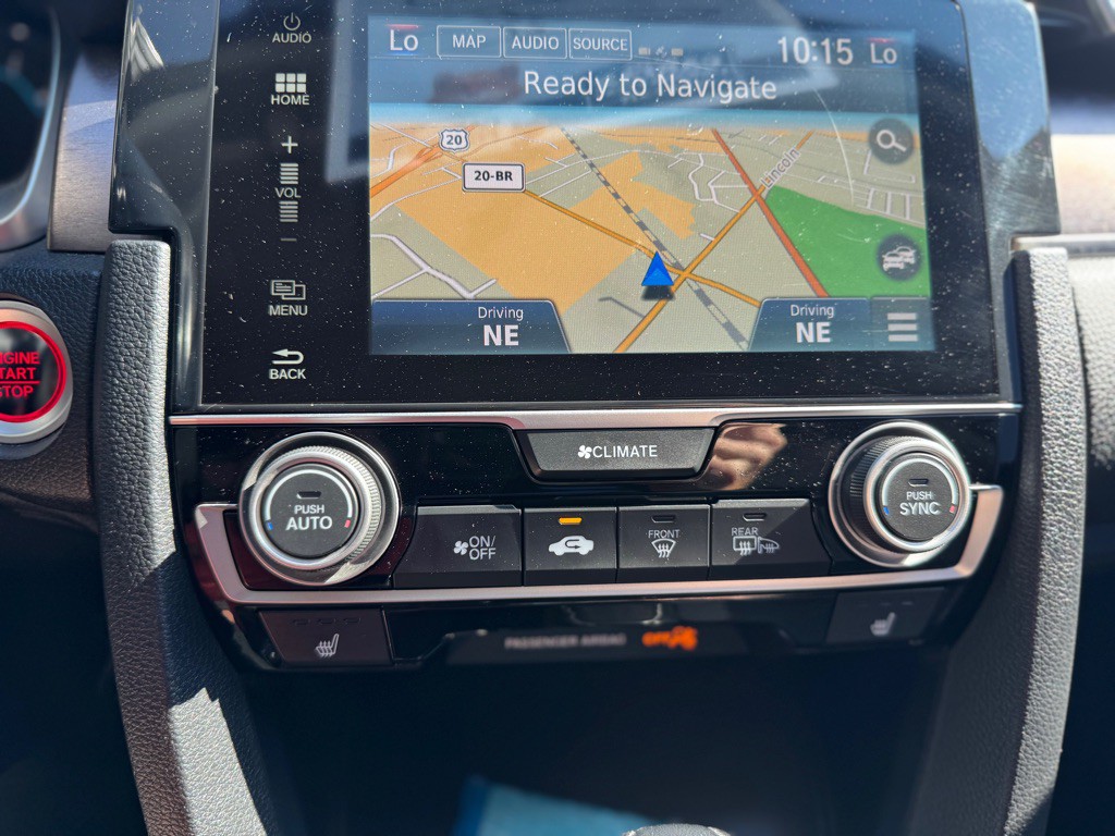 2017 Honda Civic Image 8