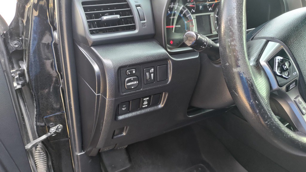 2014 Toyota 4Runner Image 8