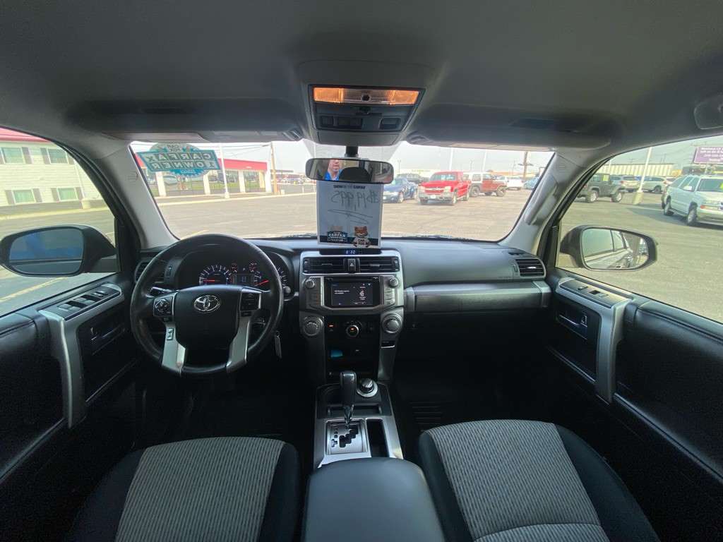 2014 Toyota 4Runner Image 15