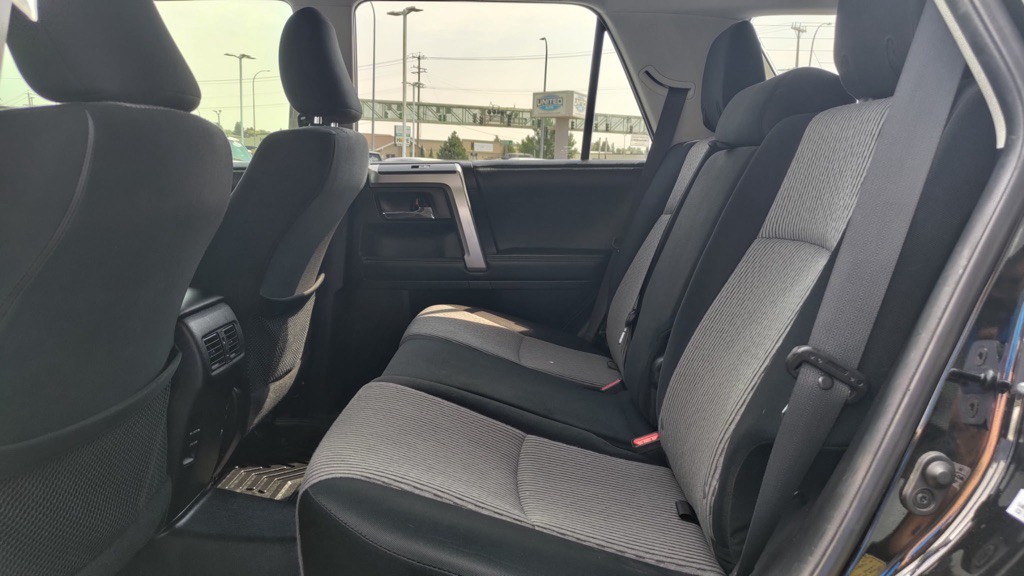 2014 Toyota 4Runner Image 16