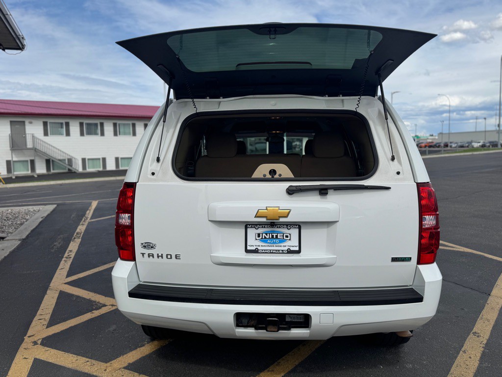 2012 Chevrolet Tahoe Image 4