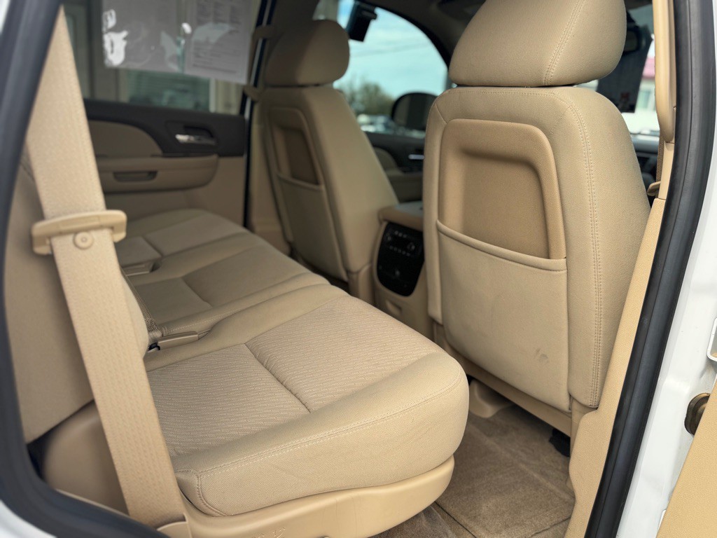 2012 Chevrolet Tahoe Image 18