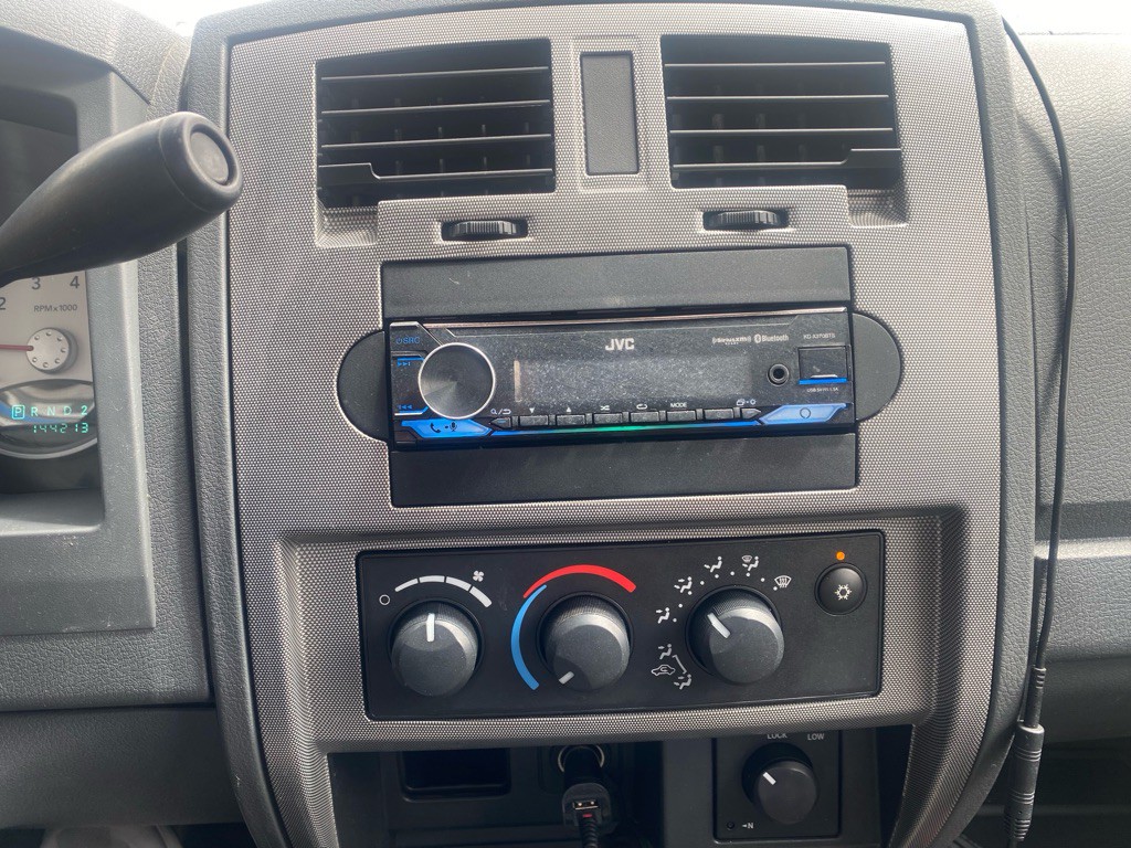 2007 Dodge Dakota Image 13