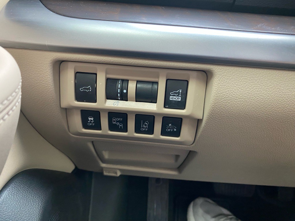 2018 Subaru Outback Image 8