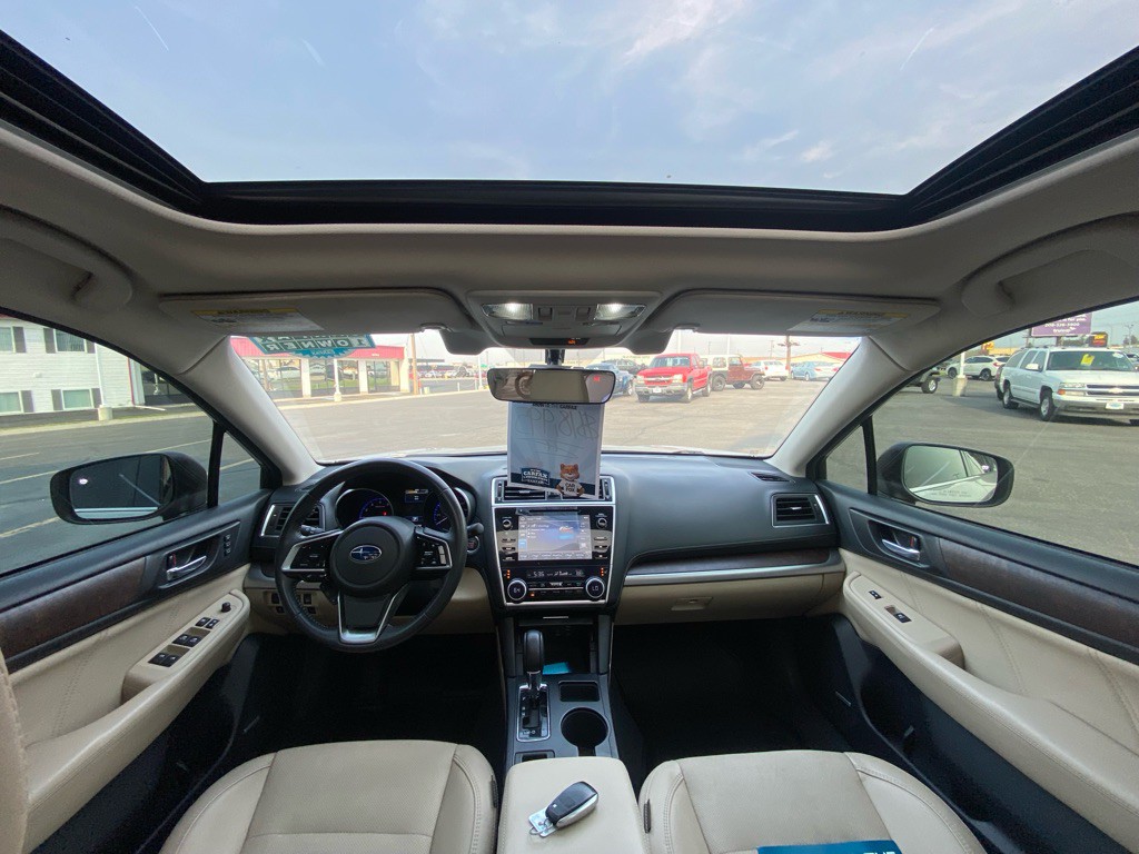2018 Subaru Outback Image 19