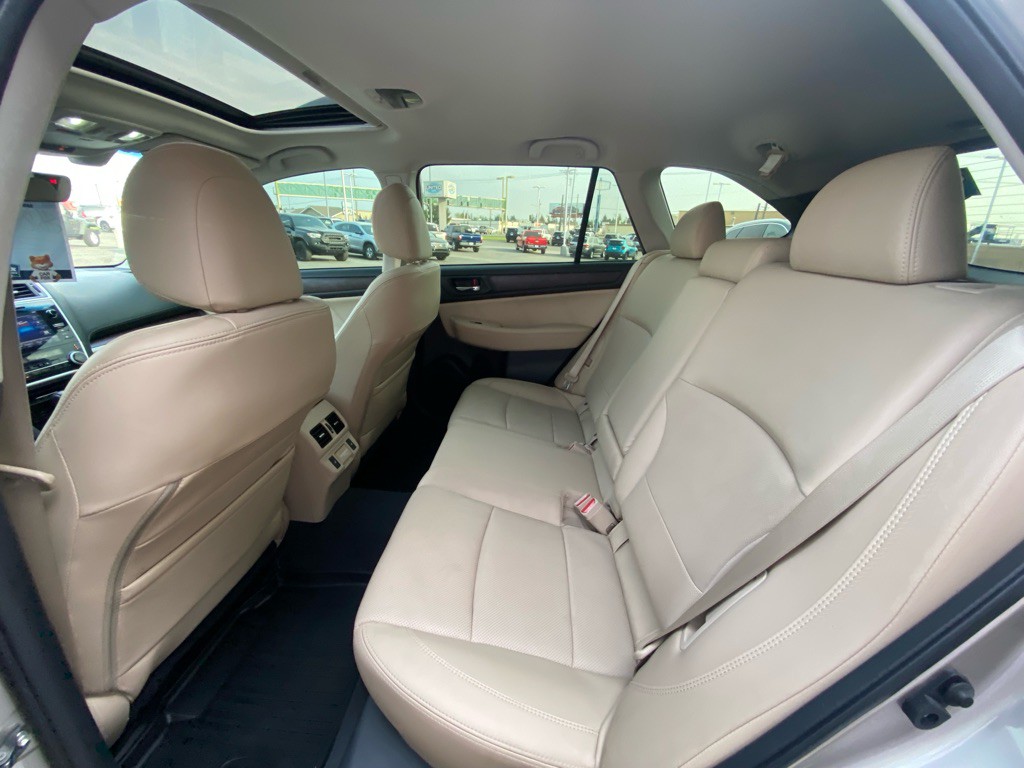 2018 Subaru Outback Image 21