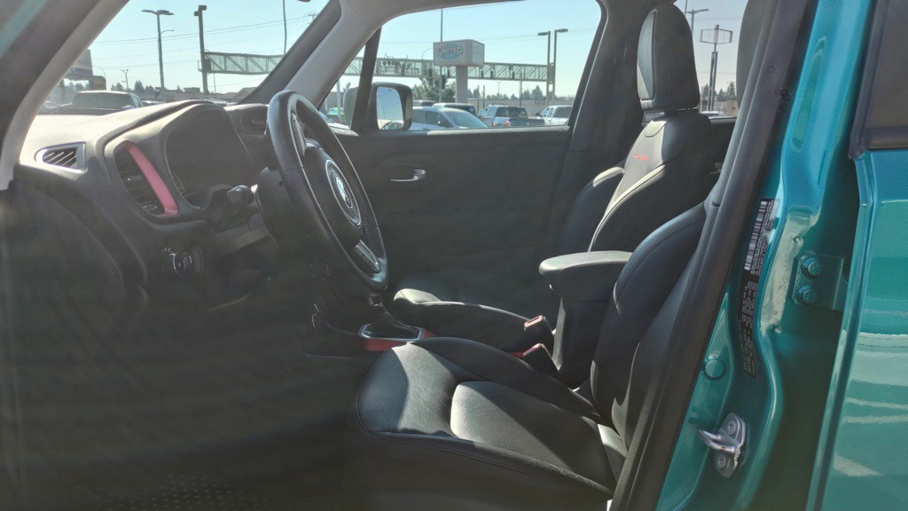 2021 Jeep Renegade Image 9
