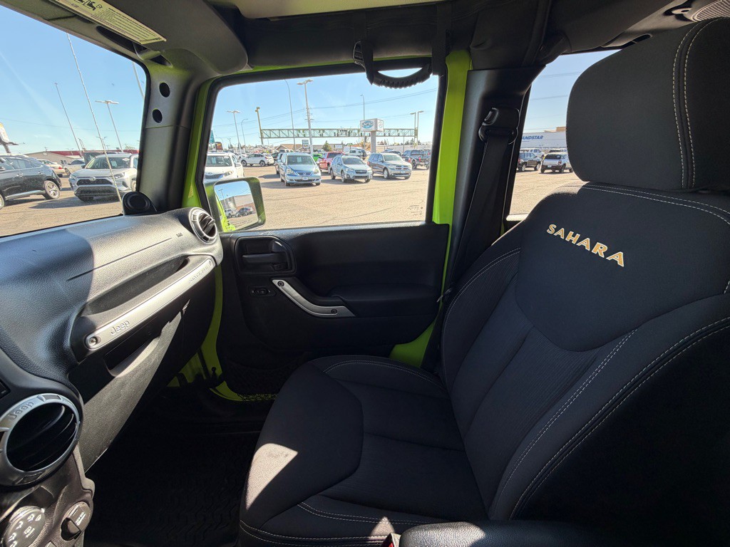 2013 Jeep Wrangler Unlimited Image 14