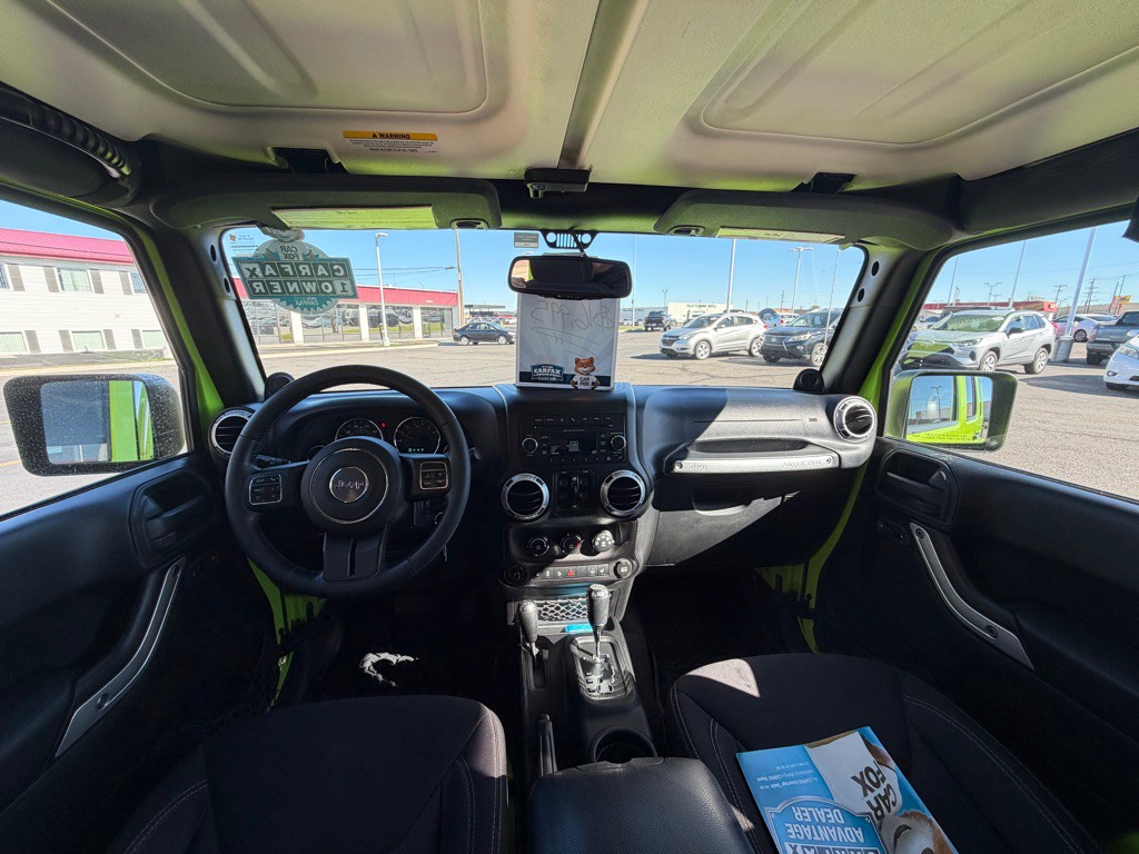 2013 Jeep Wrangler Unlimited Image 16