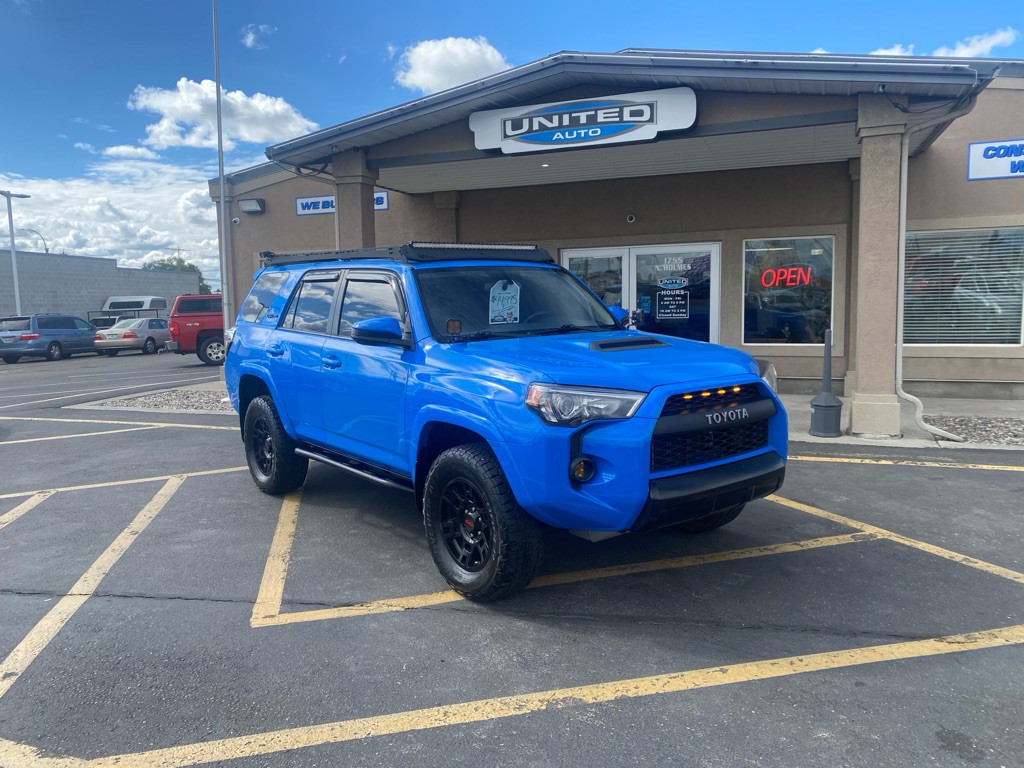 2019 Toyota 4Runner Image 2
