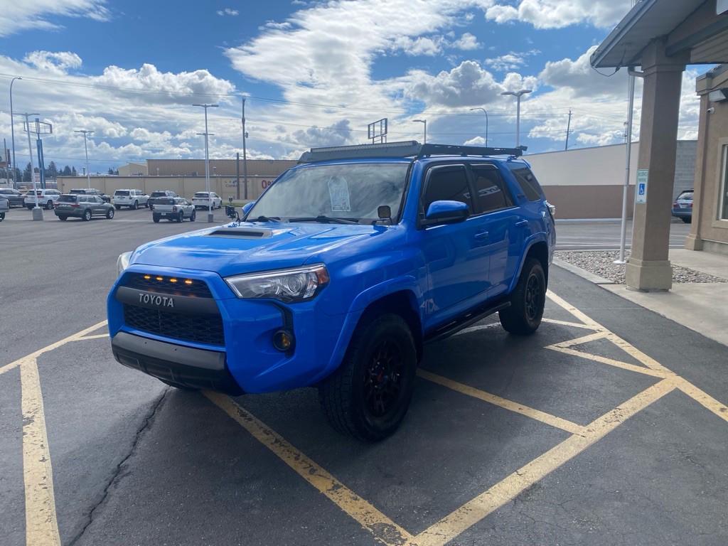 2019 Toyota 4Runner Image 3