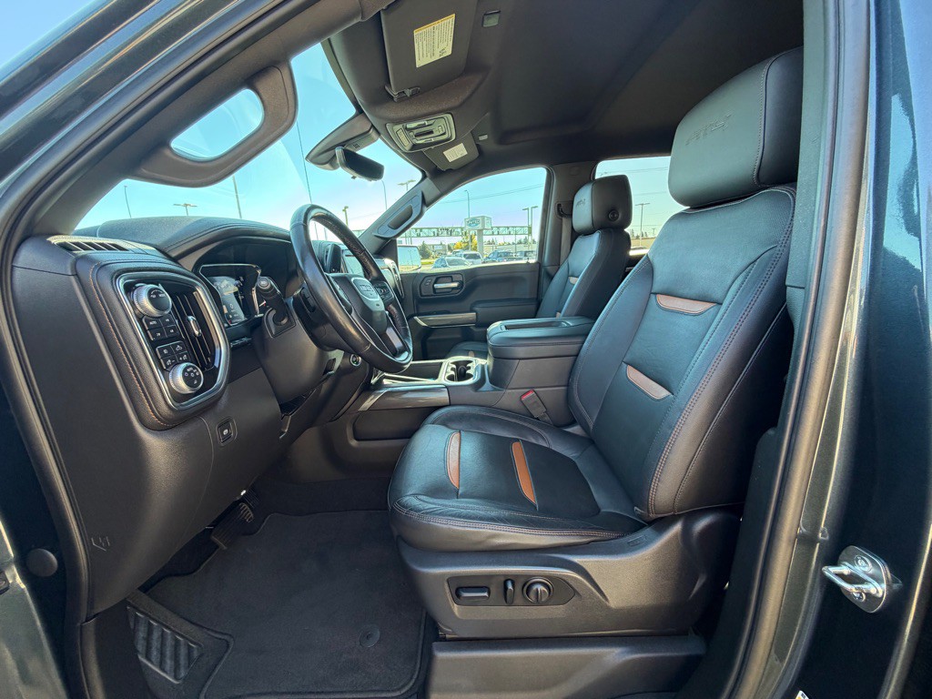 2020 GMC Sierra Image 9