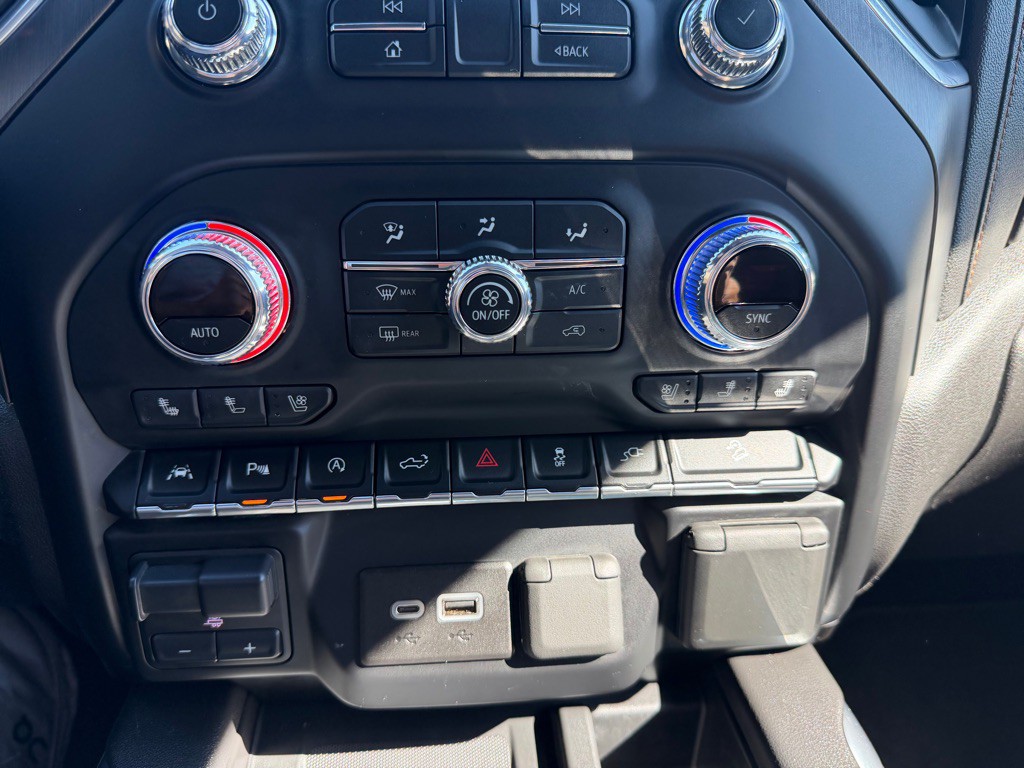 2020 GMC Sierra Image 17