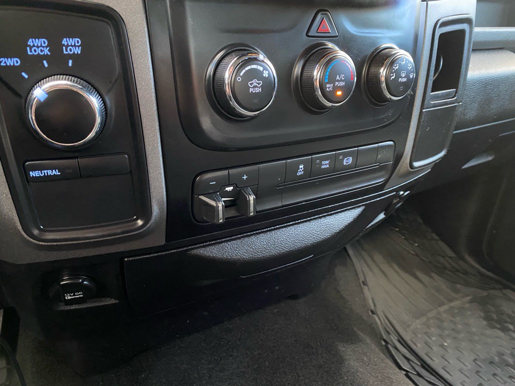 2015 RAM 2500 Image 15