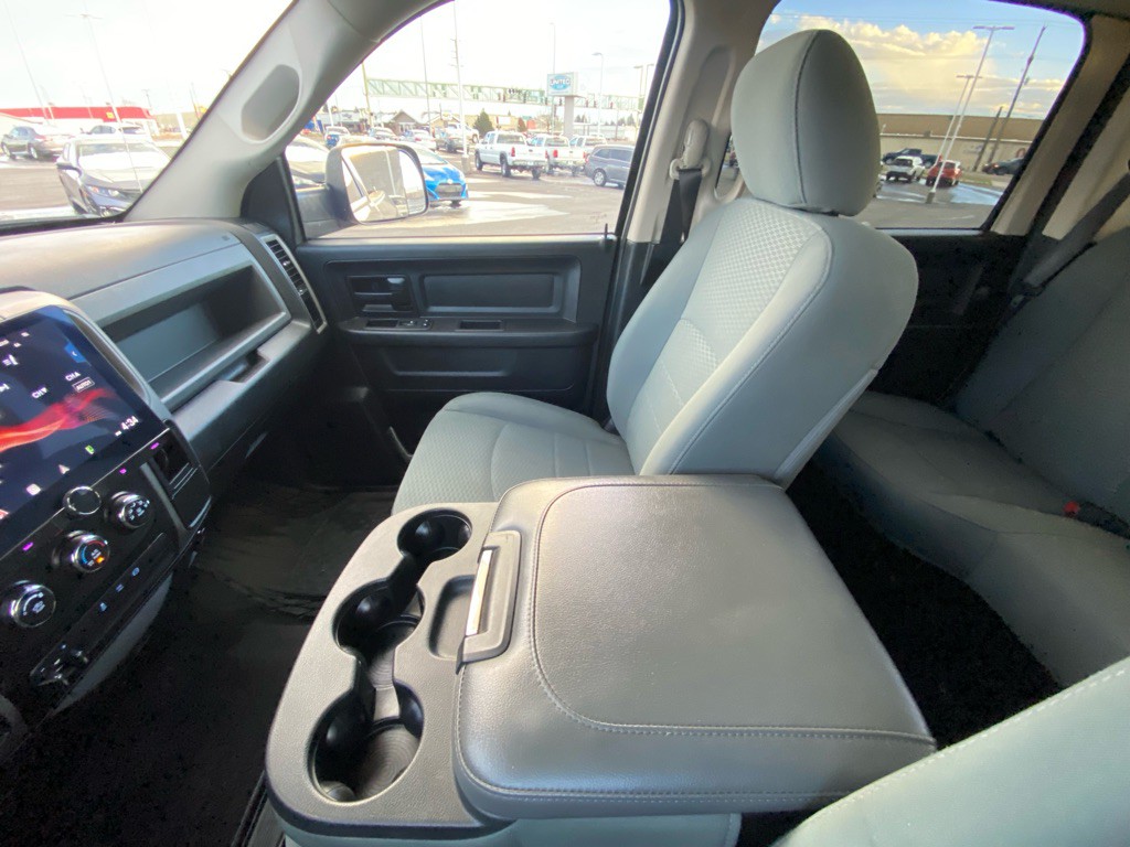 2015 RAM 2500 Image 16