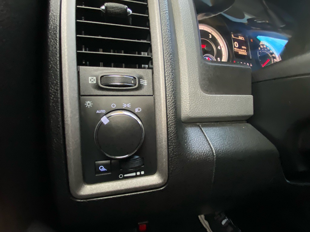 2015 RAM 2500 Image 20